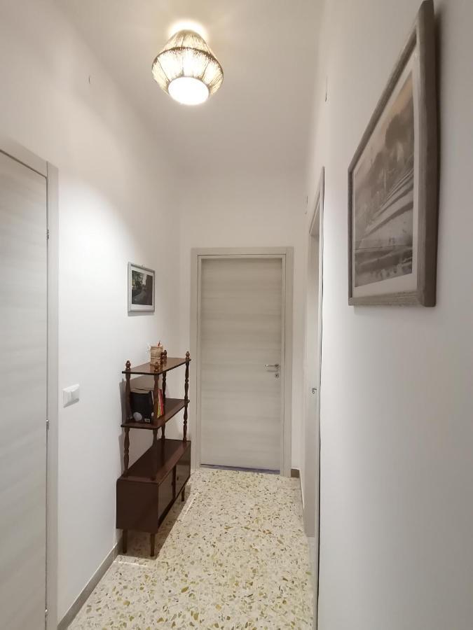 Domus Lineker Apartment Венафро Екстериор снимка
