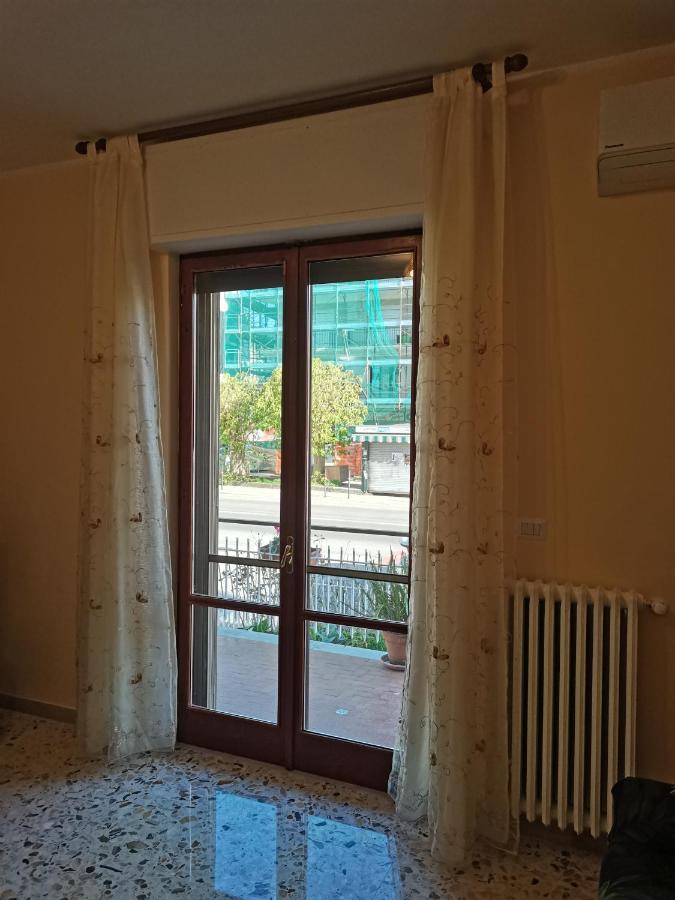 Domus Lineker Apartment Венафро Екстериор снимка